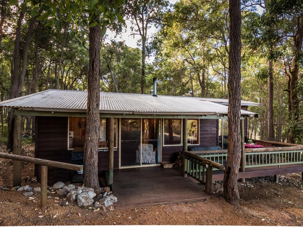 Balingup Heights Hilltop Forest Cottages Екстериор снимка