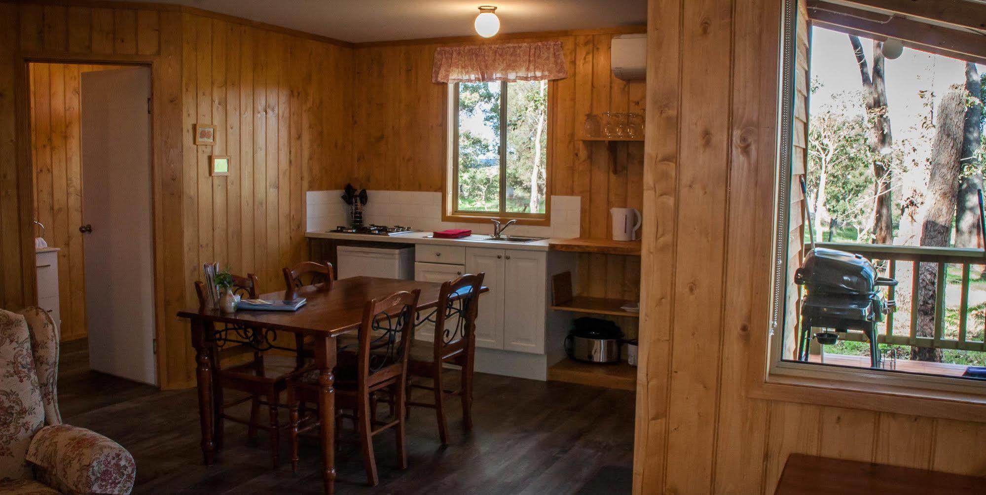 Balingup Heights Hilltop Forest Cottages Екстериор снимка