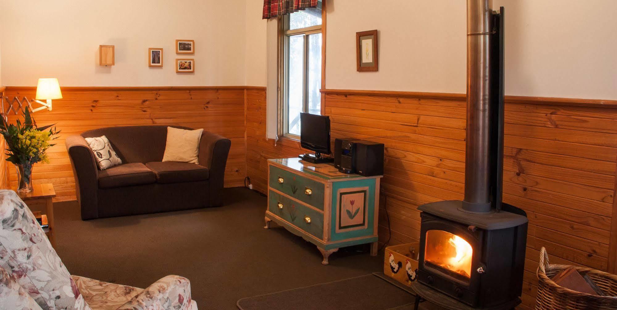 Balingup Heights Hilltop Forest Cottages Екстериор снимка